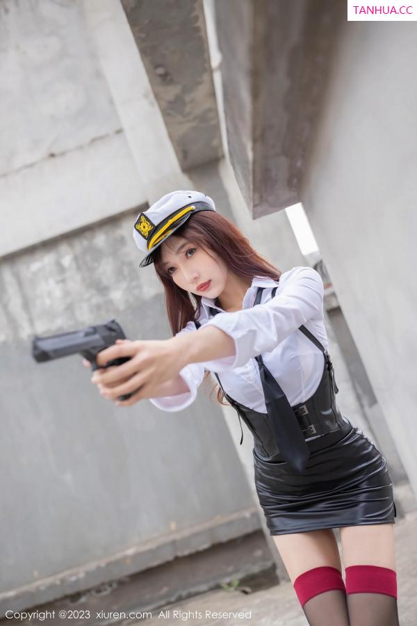 陆萱萱  [XiuRen]高清写真图 2023.04.27 No.6653 陆萱萱 黑丝美腿第6张图片